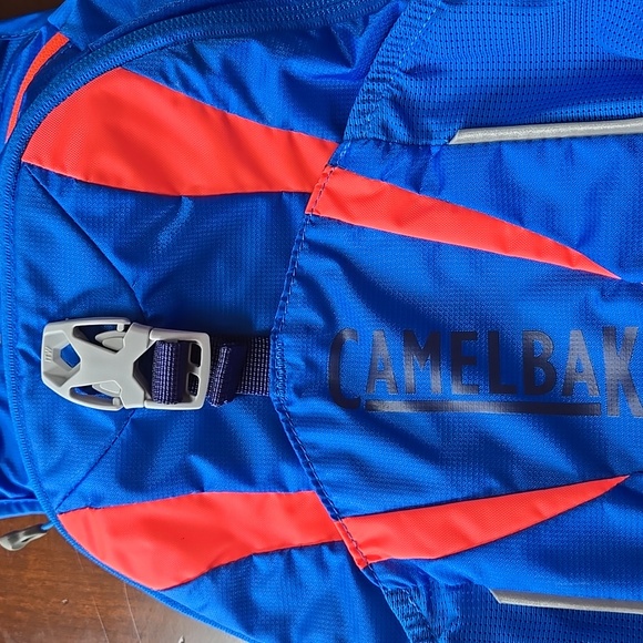 CamelBak Soltice LR Backpack With Accessories. New!! - Picture 2 of 4